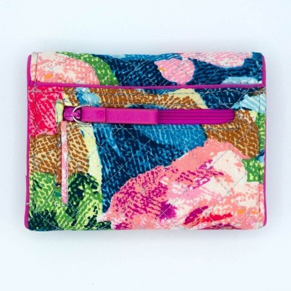 Vera Bradley Superbloom (Spring 2018) RFID Riley Compact Wallet - Picture 2 of 5